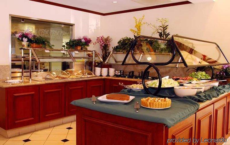 Hilton Garden Inn Бока-Ратон Ресторан фото
